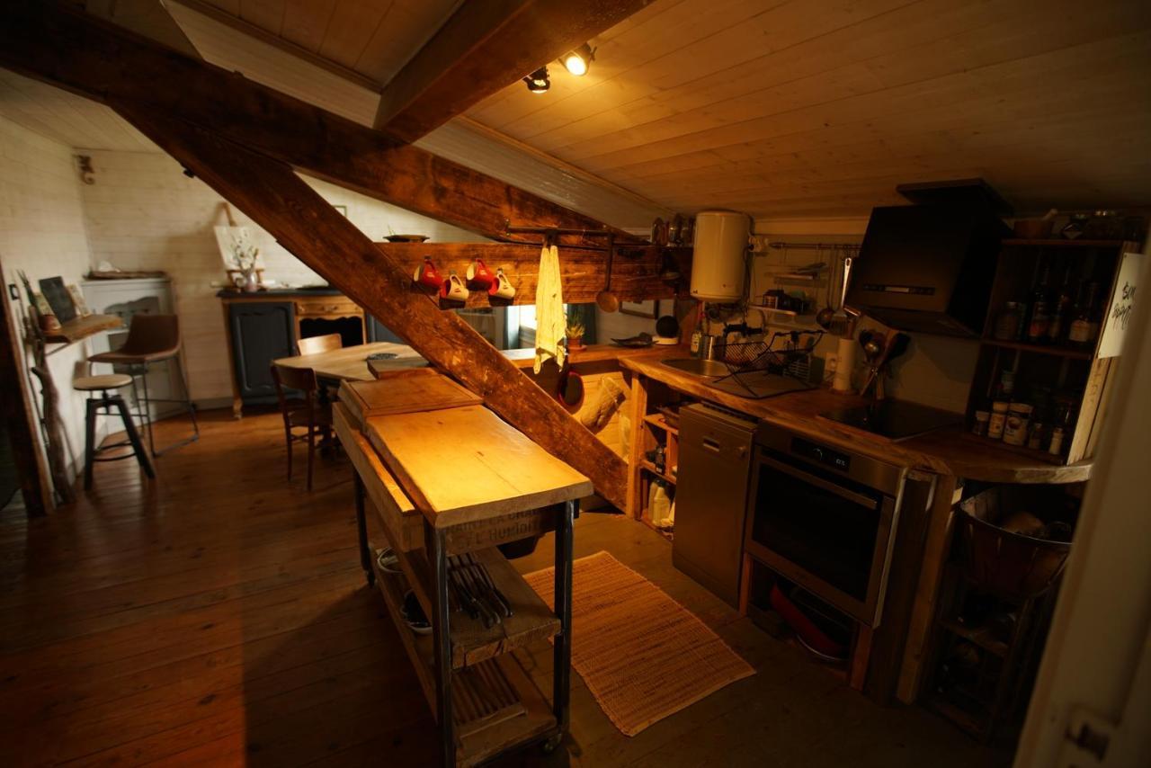Le Refuge Ceretan, Grand Et Bel Appartement Mansarde En Plein Centre 외부 사진