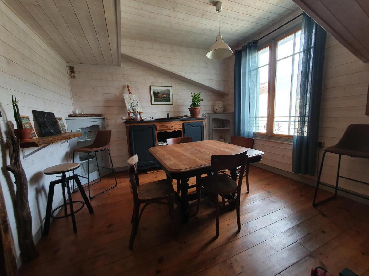 Le Refuge Ceretan, Grand Et Bel Appartement Mansarde En Plein Centre 외부 사진